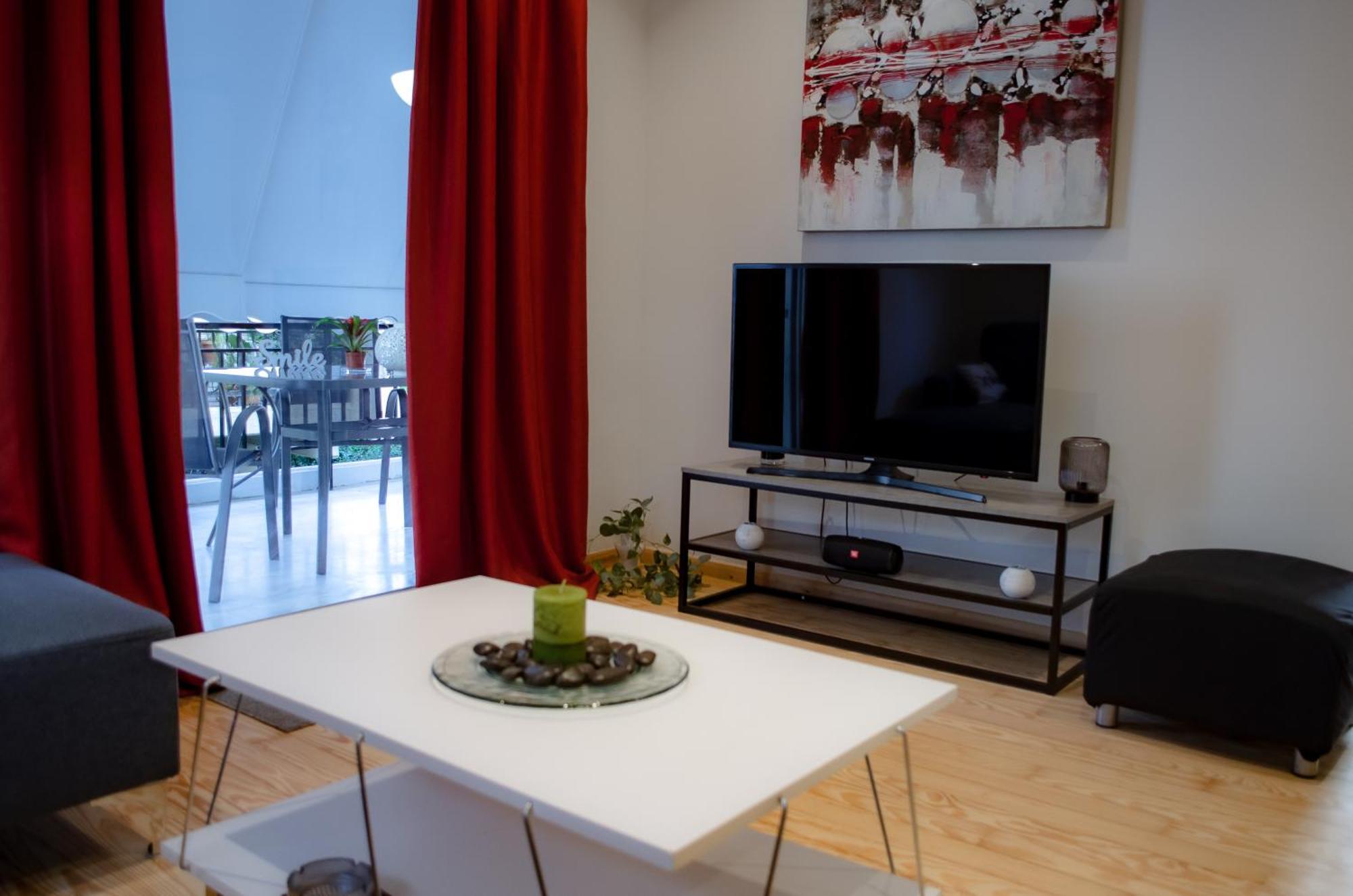 Homey Comfort Apartments Athens Exterior photo